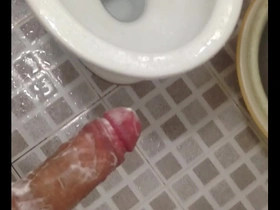 Young Vietnamese boy masturbates in school