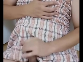 Munmin’s solo pleasure: Asian tranny masturbation